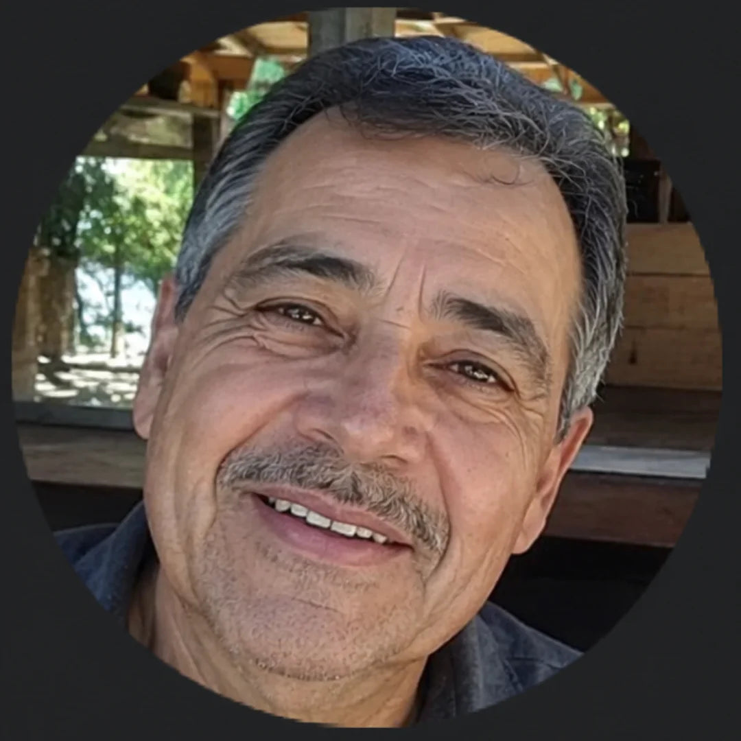 José L.